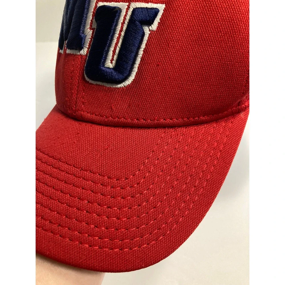 Under Armour sale malone